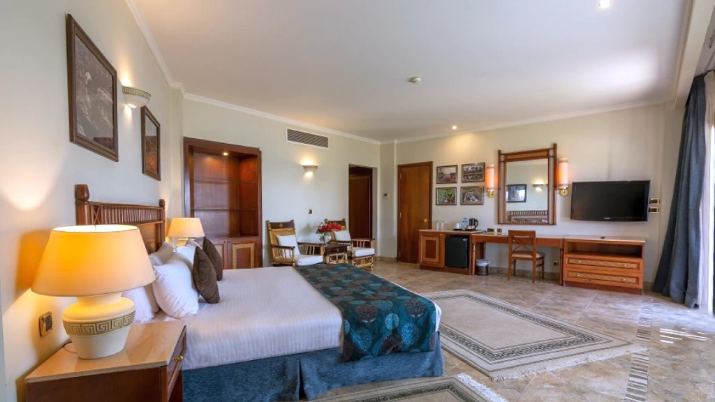 الفندق جولي فيل & سبا كينجز ريزورت - الأقصر